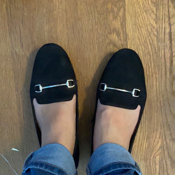 Black and gold flats